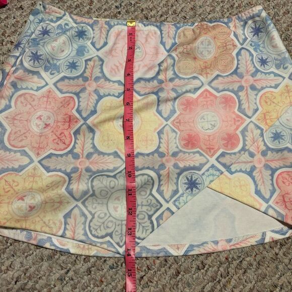 FOR LOVE & LEMONS Mosaic Ole Skirt, Tile Print- Size Large - Picture 8 of 11